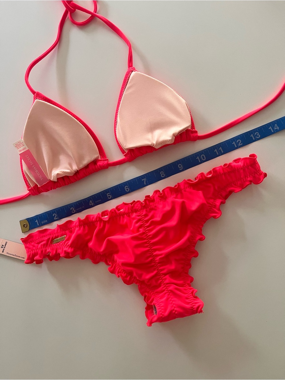 NWT Victoria’s Secret Neon Pink Ruffle Triangle Bikini - Cheeky Bottom, XS - Picture 7 of 7